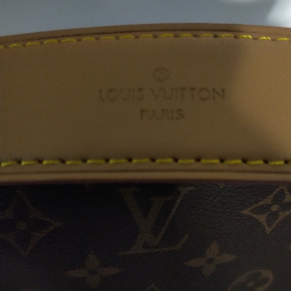 NEW Louis Vuitton Trunk Bag - Picture 7 of 9
